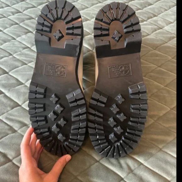 Dr Martens platform boots - Picture 6 of 9